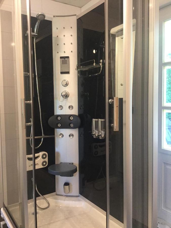 Bed And Breakfast De Haen - Prive-Appartementen Van 43 Of 60 M2 Met Tweepersoons Bubbelbad - Finse Sauna - In Westvleugel Van Luxe Villa Осс Экстерьер фото