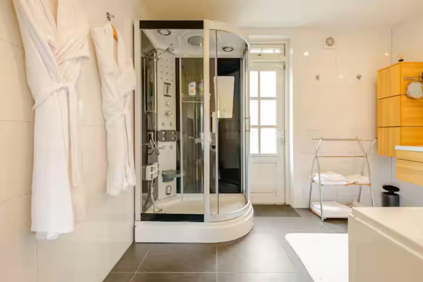 Bed And Breakfast De Haen - Prive-Appartementen Van 43 Of 60 M2 Met Tweepersoons Bubbelbad - Finse Sauna - In Westvleugel Van Luxe Villa Осс Экстерьер фото